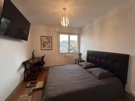 chambre meublée dans t4 - charges tout compris