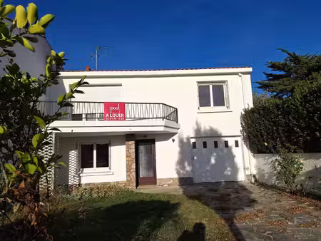 quartier des roses - maison de t3 avec jardin