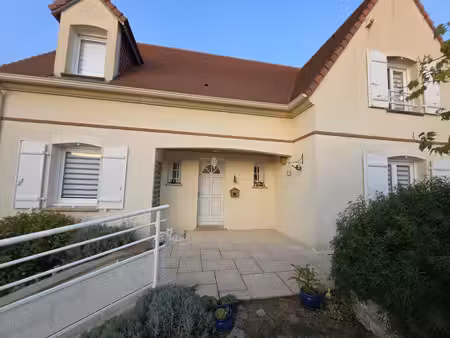 pavillon familial rénové - 148 m²