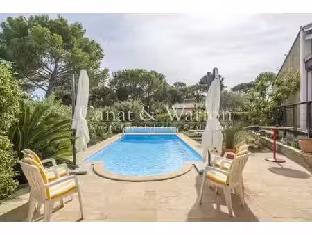 maison de luxe à vendre à la croix-valmer