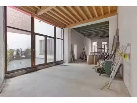quartier stassart/ toison d'or : bureaux/ galerie de 240 m²