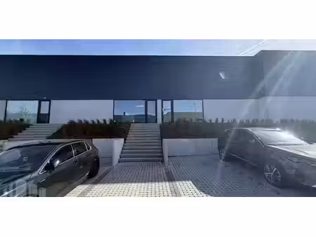 bâtiment d’entreprise à vendre à zaventem pour € 712.000