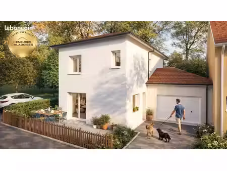 maison 4 pièces 93 m²