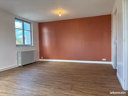 apparemment centre ville 51m2