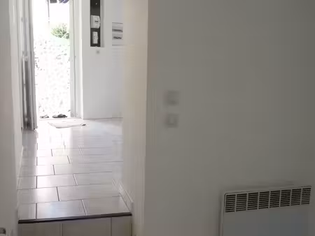 appartement 2 pièces 37 m2 la chartre