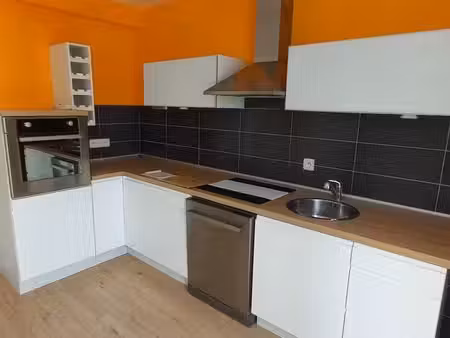 maison 4 chambres proche centre carhaix