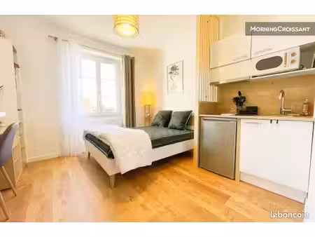 studio 1 pièce 16 m²