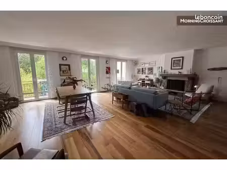 maison 5 pièces 178 m²