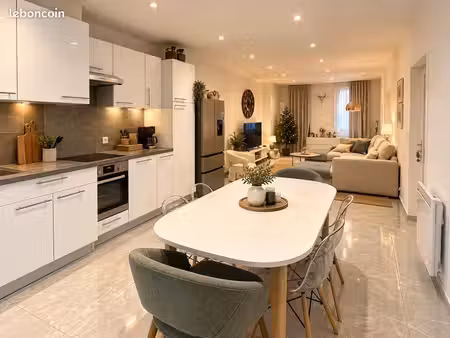 maison  centre-ville  avec extérieur