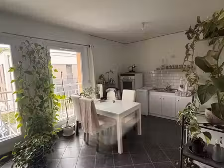 studio 30 m2 avec vue sur les vignes