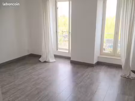 appartement 3 pièces 52 m²