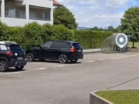 place de parking de louer a eysins (nyon)