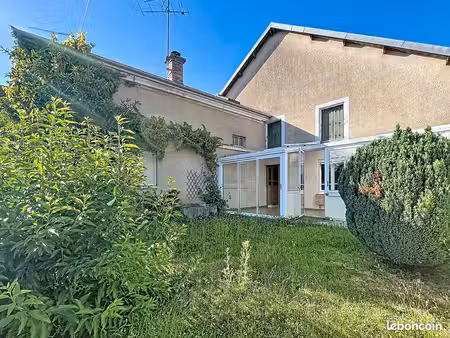 maison de village 3 pièces 99 m²