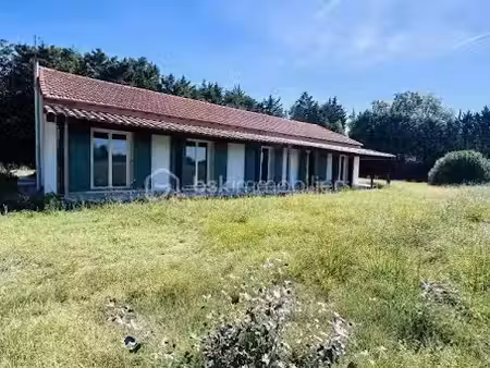 vente maison 4 pièces 150 m² à arles (13200)  477 000 €