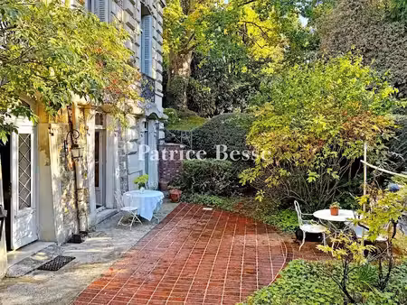 vente appartement 8 pièces 210 m² à marnes-la-coquette (92430)  1 300 000 €
