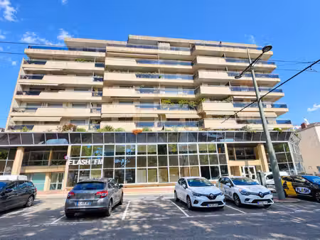 exceptionnel  appartement avec terrasse