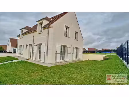 elégante maison à louer à lachelle