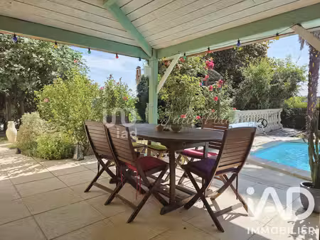 maison à cuffies (02880)