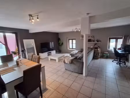 spacieux appartement de 94 m² – 2 chambres & excellent état