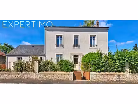 maison familiale de caractère avec jardin clos - quartier saint-pierre