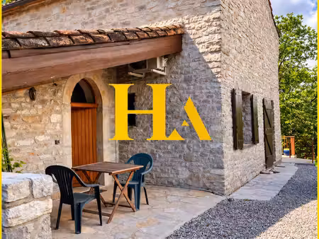 à vendre maison en pierre de 113 m² avec dépendance et terrain de 2 621 m² à ferrières-les