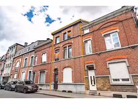 belle maison familiale 4 chambres avec jardin!