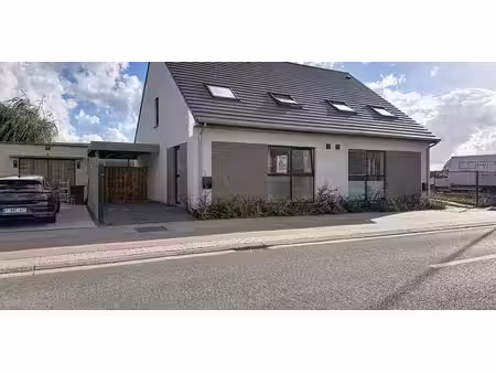 maison à louer à ledegem pour € 995 avec 3 chambres à coucher