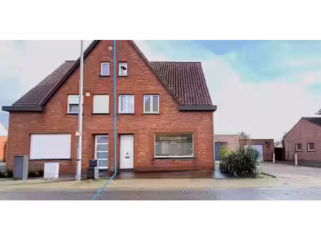 maison à louer à ruiselede pour € 990 avec 3 chambres à coucher