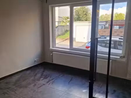 maison 2 ch. saintes