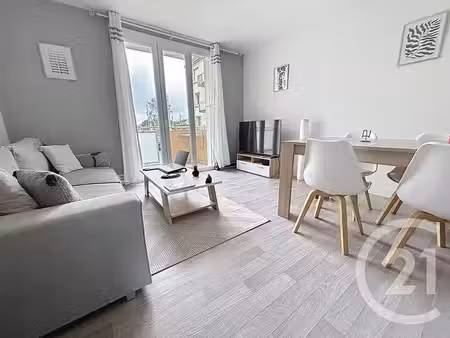appartement f3 à vendre - 4 pièces - 57 12 m2 - st berthevin - 53 - pays-de-loire