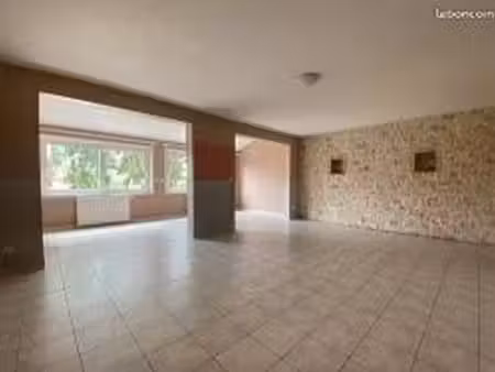 appartement avec trois chambres très lumineux