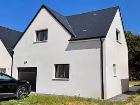 location maison à douvres-la-délivrande (14440) : à louer / 110m² douvres-la-délivrande