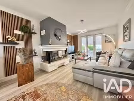 vente maison à warcq (08000) : à vendre / 135m² warcq