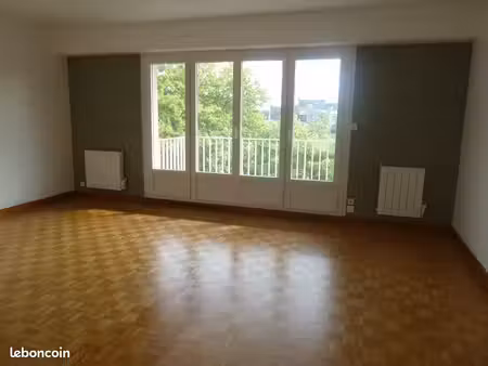 appartement 2 chambres ascenseur centre ville