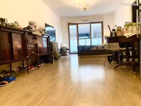 sous-location a 950 d’ un mois f2 de 50 m2 montreuil