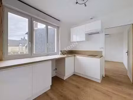 location appartement t1 à segre (49500) : à louer t1 / 20m² segre