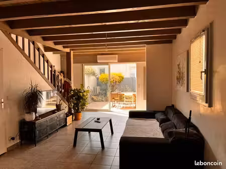 villa f3 – 67 m² avec terrasse et jardinet – plaissan (34)