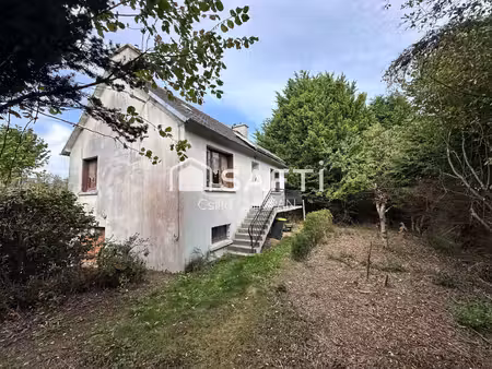 maison sur sous sol complet  superbe jardin arboré