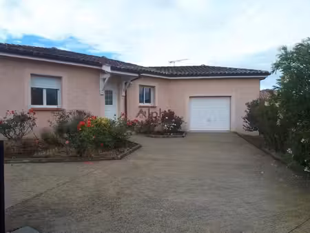 charmante villa t4 garage jardin