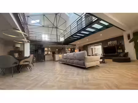 loft centre angers 300 m2