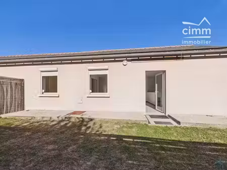 location maison 2 pièces 48.63 m² à gennes-val-de-loire (49350)  735 €