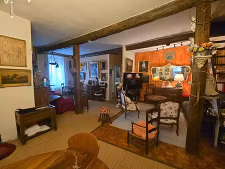 lezignan   maison de ville plus 3 locaux loues