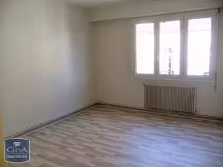 location appartement 2 pièces à angers centre (49000) : à louer 2 pièces / 40m² angers cen