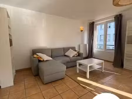 location appartement 2 pièces meublé à lorient centre ville (56100) : à louer 2 pièces meu