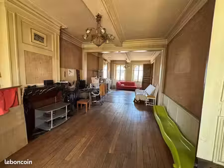 propriété 5 pièces 150 m²