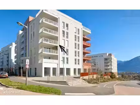appartement t4 de 82 69 m² non meublé – résidence récente