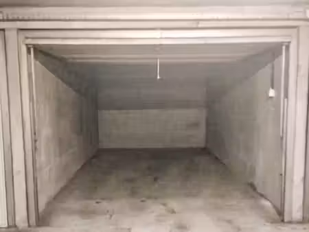 gesloten garagebox