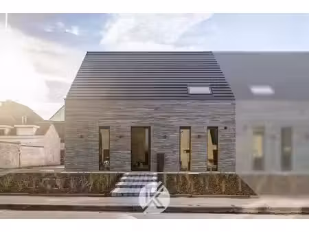 halfopen nieuwbouwwoning met vlotte bereikbaarheid