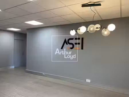 vente bureaux évry-courcouronnes 91000 37m² à 271m²