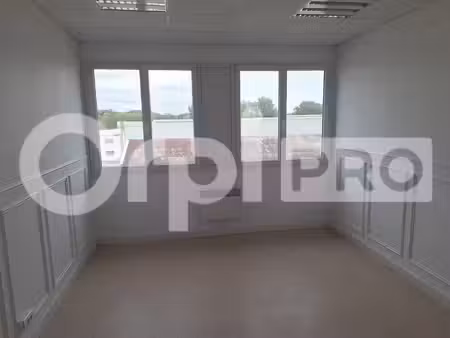 location bureaux nogent sur oise 60180 42m²